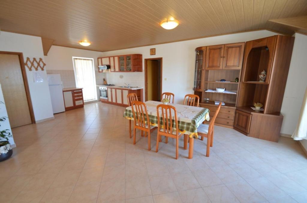 Apartments Мали-Лошинь Экстерьер фото