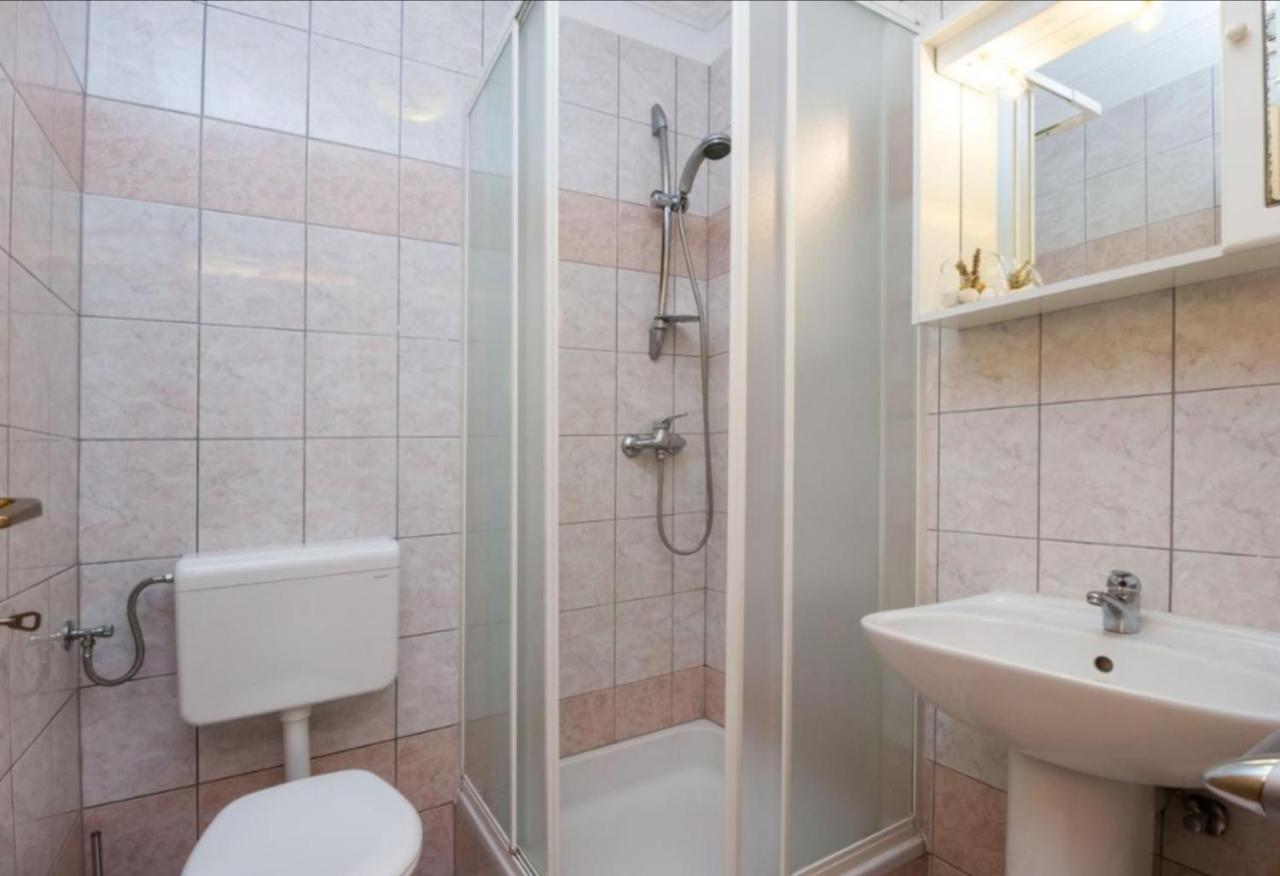 Apartments Мали-Лошинь Экстерьер фото
