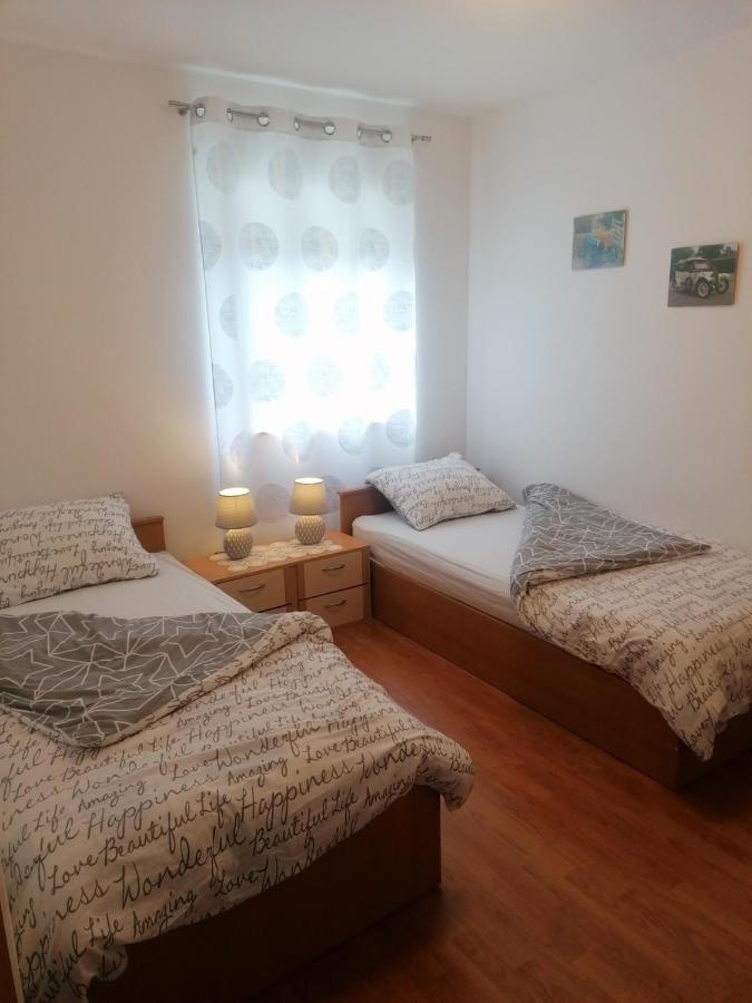Apartments Мали-Лошинь Экстерьер фото